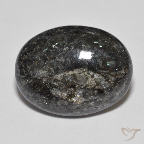 Nuummite Noir avec étincelle bleue naturelle ovale, 13.73 ct, Opaque