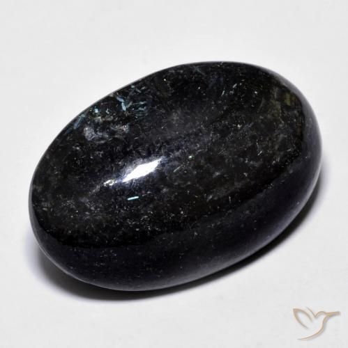 Nuummite Noir avec étincelle bleue naturelle ovale, 23.73 ct, Opaque