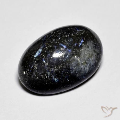 Nuummite Noir avec étincelle bleue naturelle ovale, 11.12 ct, Opaque