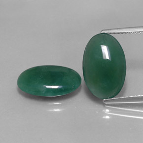Achetez naturel ct vert jade d'omphacite gems, coupe ovale, en provenance cambodge chez gemselect. en stock, livraison internationale!