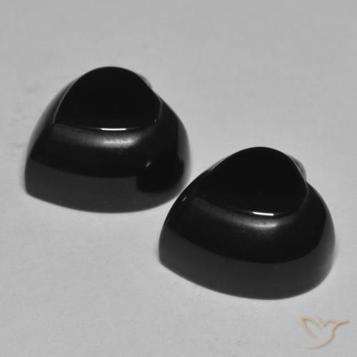 Shop natural 8.67ct Noire Onyx gems, Cœur, from Sri Lanka at GemSelect. In stock, global shipping!