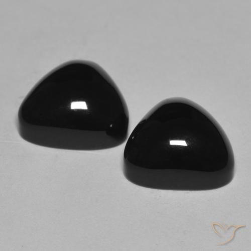Shop natural 6.53ct Noire Onyx gems, Trillion, from Sri Lanka at GemSelect. In stock, global shipping!
