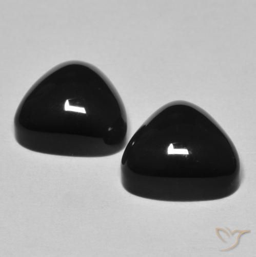 Shop natural 6.69ct Noire Onyx gems, Trillion, from Sri Lanka at GemSelect. In stock, global shipping!