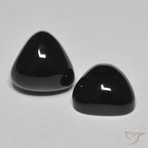 Shop natural 6.48ct Noire Onyx gems, Trillion, from Sri Lanka at GemSelect. In stock, global shipping!