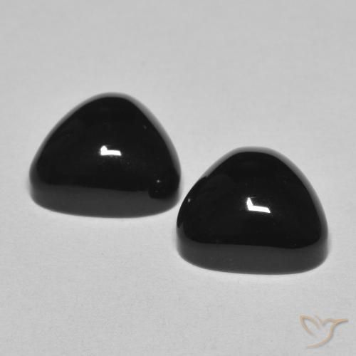 Shop natural 6.48ct Noire Onyx gems, Trillion, from Sri Lanka at GemSelect. In stock, global shipping!