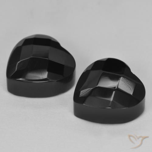 Shop natural 8.90ct Noire Onyx gems, Cœur, from Sri Lanka at GemSelect. In stock, global shipping!