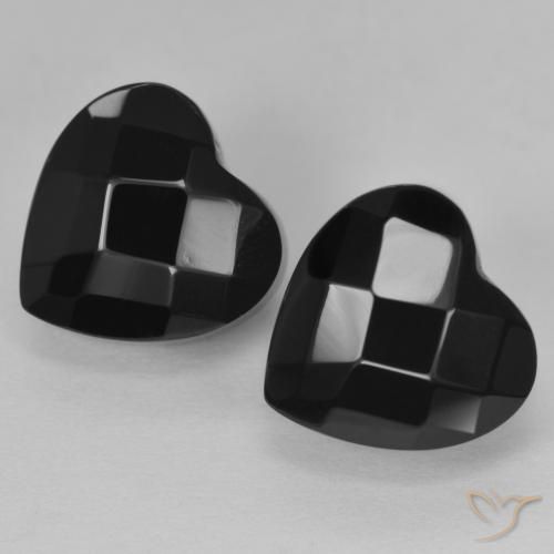 Shop natural 8.64ct Noire Onyx gems, Cœur, from Sri Lanka at GemSelect. In stock, global shipping!