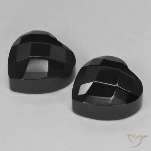 Shop natural 8.49ct Noire Onyx gems, Cœur, from Sri Lanka at GemSelect. In stock, global shipping!