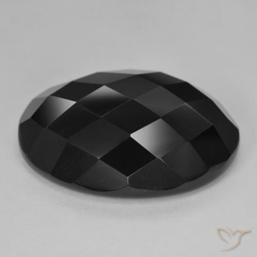 Onyx Noire naturelle ovale, 27.22 ct, Opaque