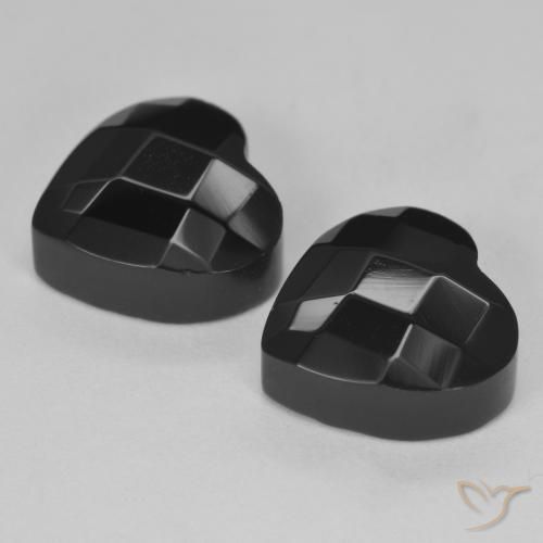 Shop natural 8.31ct Noire Onyx gems, Cœur, from Sri Lanka at GemSelect. In stock, global shipping!