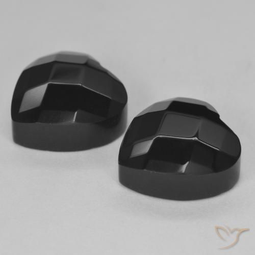 Shop natural 8.31ct Noire Onyx gems, Cœur, from Sri Lanka at GemSelect. In stock, global shipping!