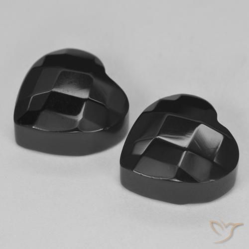 Shop natural 8.56ct Noire Onyx gems, Cœur, from Sri Lanka at GemSelect. In stock, global shipping!