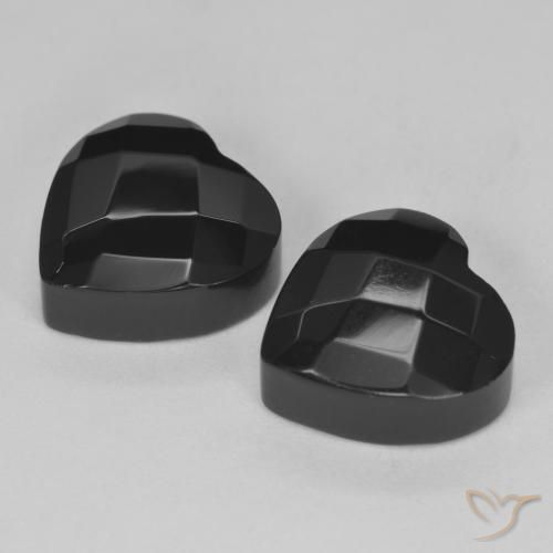 Shop natural 8.57ct Noire Onyx gems, Cœur, from Sri Lanka at GemSelect. In stock, global shipping!