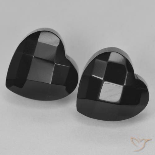 Shop natural 8.50ct Noire Onyx gems, Cœur, from Sri Lanka at GemSelect. In stock, global shipping!