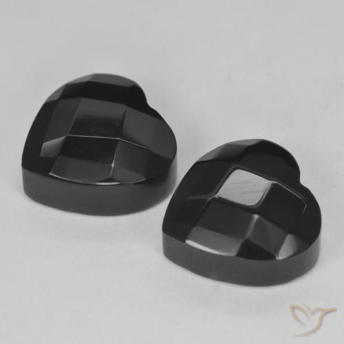 Shop natural 8.50ct Noire Onyx gems, Cœur, from Sri Lanka at GemSelect. In stock, global shipping!