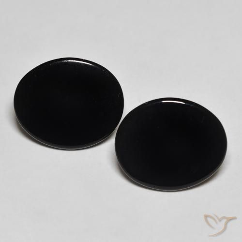 Shop natural 8.07ct Noire Onyx gems, ovale, from Sri Lanka at GemSelect. In stock, global shipping!