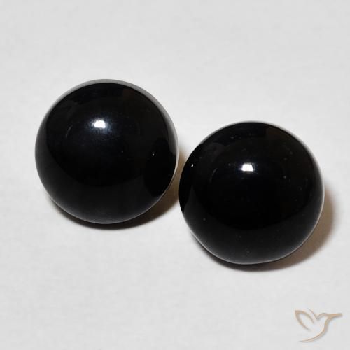 Shop natural 2.86ct Noire Onyx gems, Tour, from Sri Lanka at GemSelect. In stock, global shipping!