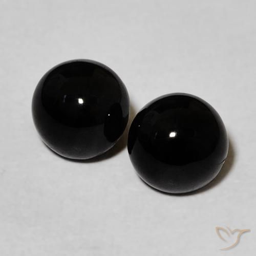 Shop natural 2.20ct Noire Onyx gems, Tour, from Sri Lanka at GemSelect. In stock, global shipping!