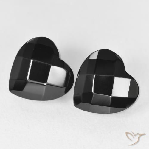 Shop natural 8.50ct Noire Onyx gems, Cœur, from Sri Lanka at GemSelect. In stock, global shipping!