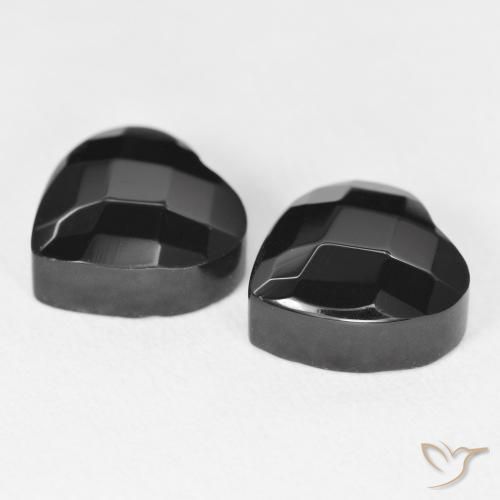 Shop natural 8.89ct Noire Onyx gems, Cœur, from Sri Lanka at GemSelect. In stock, global shipping!