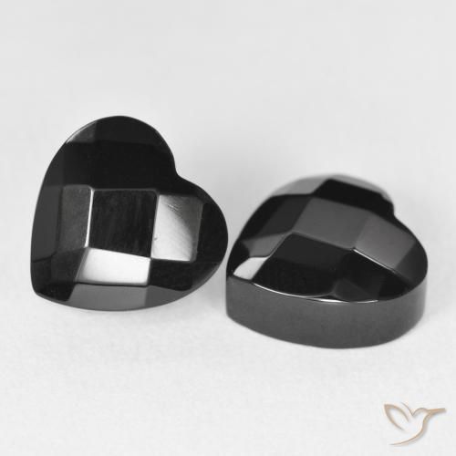 Shop natural 8.66ct Noire Onyx gems, Cœur, from Sri Lanka at GemSelect. In stock, global shipping!