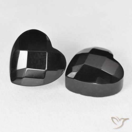 Shop natural 8.42ct Noire Onyx gems, Cœur, from Sri Lanka at GemSelect. In stock, global shipping!