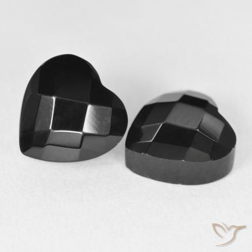 Shop natural 8.57ct Noire Onyx gems, Cœur, from Sri Lanka at GemSelect. In stock, global shipping!