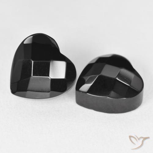 Shop natural 8.82ct Noire Onyx gems, Cœur, from Sri Lanka at GemSelect. In stock, global shipping!