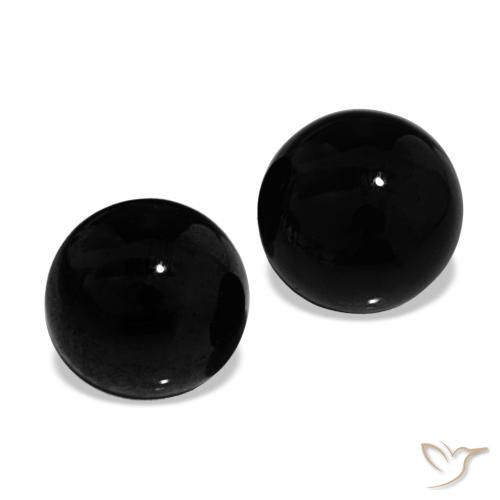 Shop natural 1.70ct Noire Onyx gems, Coupe roude, from Sri Lanka at GemSelect. In stock, global shipping!