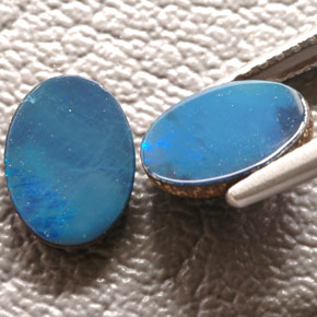 Achetez naturel ct multicolore doublet d'opale gems, coupe ovale, en provenance australie chez gemselect. en stock, livraison internationale!