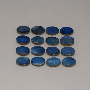 Achetez naturel 12,07ct multicolore doublet d'opale gems, coupe ovale, en provenance australie chez gemselect. en stock, livraison internationale!