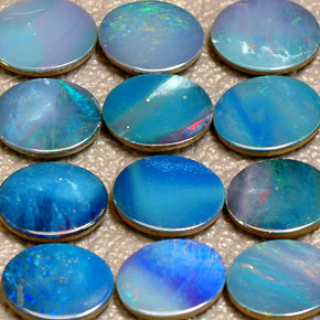 Achetez naturel ct multicolore doublet d'opale gems, coupe ovale, en provenance australie chez gemselect. en stock, livraison internationale!