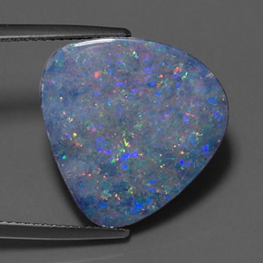 Doublet d'opale multicolore naturelle forme fantaisie, 10,33 ct, opaque