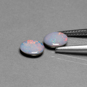 Achetez naturel ct multicolore doublet d'opale gems, coupe ovale, en provenance australie chez gemselect. en stock, livraison internationale!