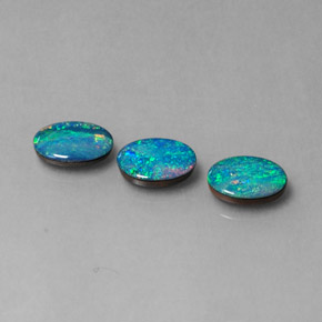 Achetez naturel ct multicolore doublet d'opale gems, coupe ovale, en provenance australie chez gemselect. en stock, livraison internationale!