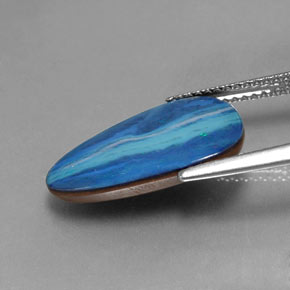 Doublet d'opale multicolore naturelle forme fantaisie, 4,62 ct, opaque