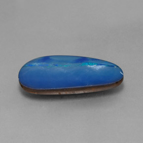 Doublet d'opale multicolore naturelle forme fantaisie, 4,42 ct, opaque