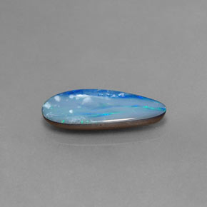 Doublet d'opale multicolore naturelle forme fantaisie, 2,23 ct, opaque