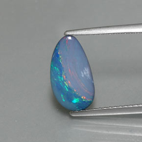 Doublet d'opale multicolore naturelle forme fantaisie, 1,60 ct, opaque