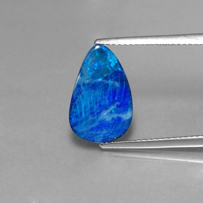 Doublet d'opale multicolore naturelle forme fantaisie, 2,68 ct, opaque