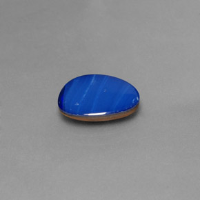 Doublet d'opale multicolore naturelle forme fantaisie, 2,38 ct, opaque