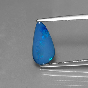 Doublet d'opale multicolore naturelle forme fantaisie, 1,30 ct, opaque