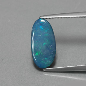 Doublet d'opale multicolore naturelle forme fantaisie, 1,30 ct, opaque