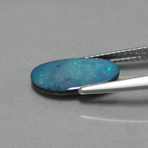 Doublet d'opale multicolore naturelle forme fantaisie, 1,30 ct, opaque