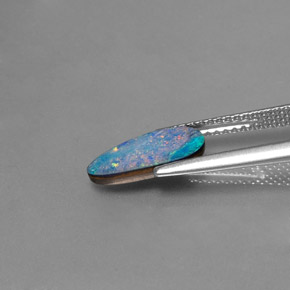 Doublet d'opale multicolore naturelle forme fantaisie, 1,26 ct, opaque