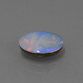 Opale Doublet Multicolore naturelle ovale, 0.69 ct, Opaque