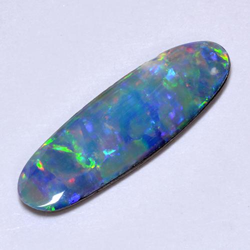 Opale Doublet Multicolore naturelle Coupe ovale, 1.63 ct, Opaque