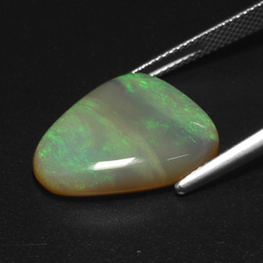 Opale multicolore naturelle transparent, 10,15 ct, transparent / translucide