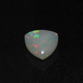 Opale multicolore naturelle trillion, 0,64 ct, translucide