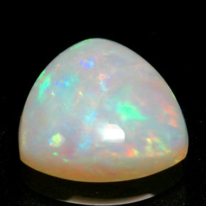 Opale multicolore naturelle transparent, 0,68 ct, transparent / translucide